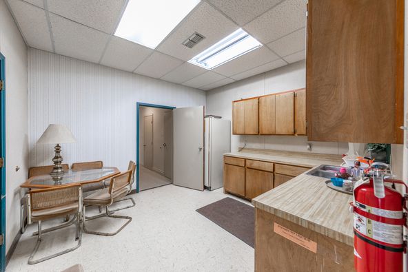 PAN AM Building: 820 Buddy Holly Ave, Lubbock, TX 79401